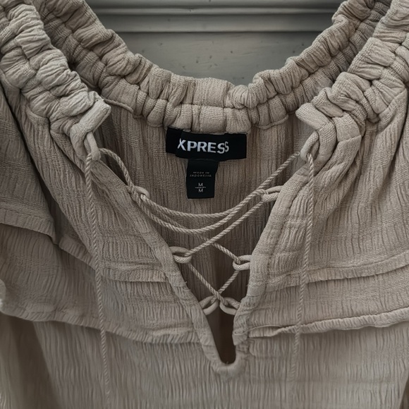 Express Off the Shoulder Top - Picture 2 of 4